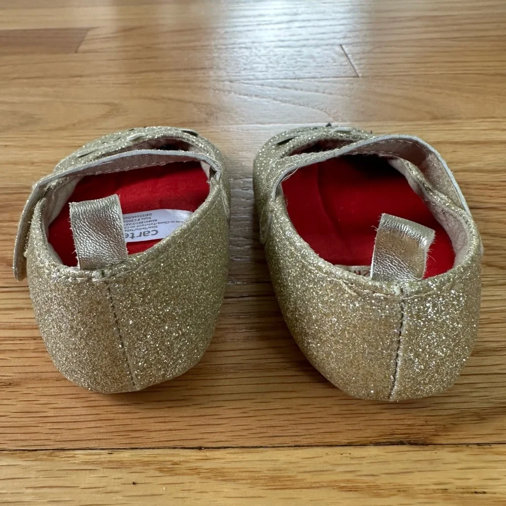 Carter's Unicorn Gold Glitter Baby Girl Shoes 9-12 months
